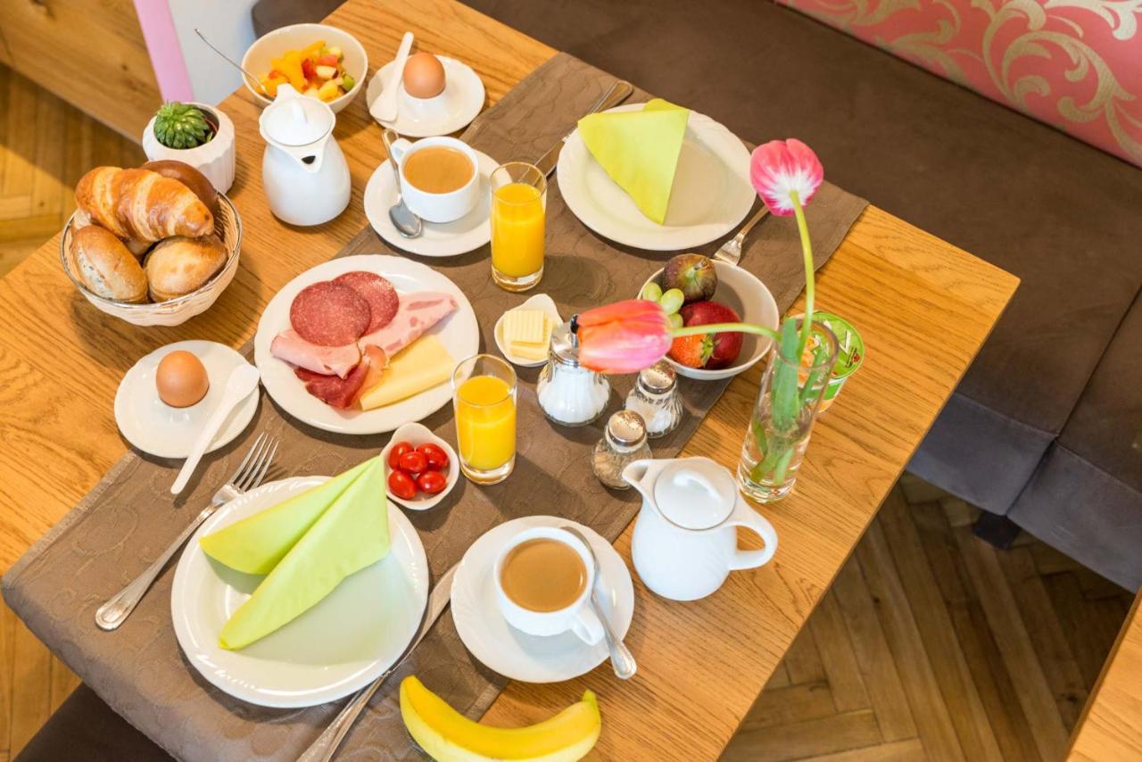 Jauch'S Loewen Hotel-Restaurant Neuershausen Luaran gambar